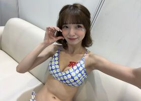 仓本すみれ