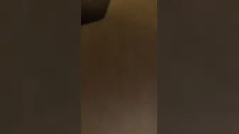 反差萌妹后入狂干高潮喷水 对着镜头浪叫失控